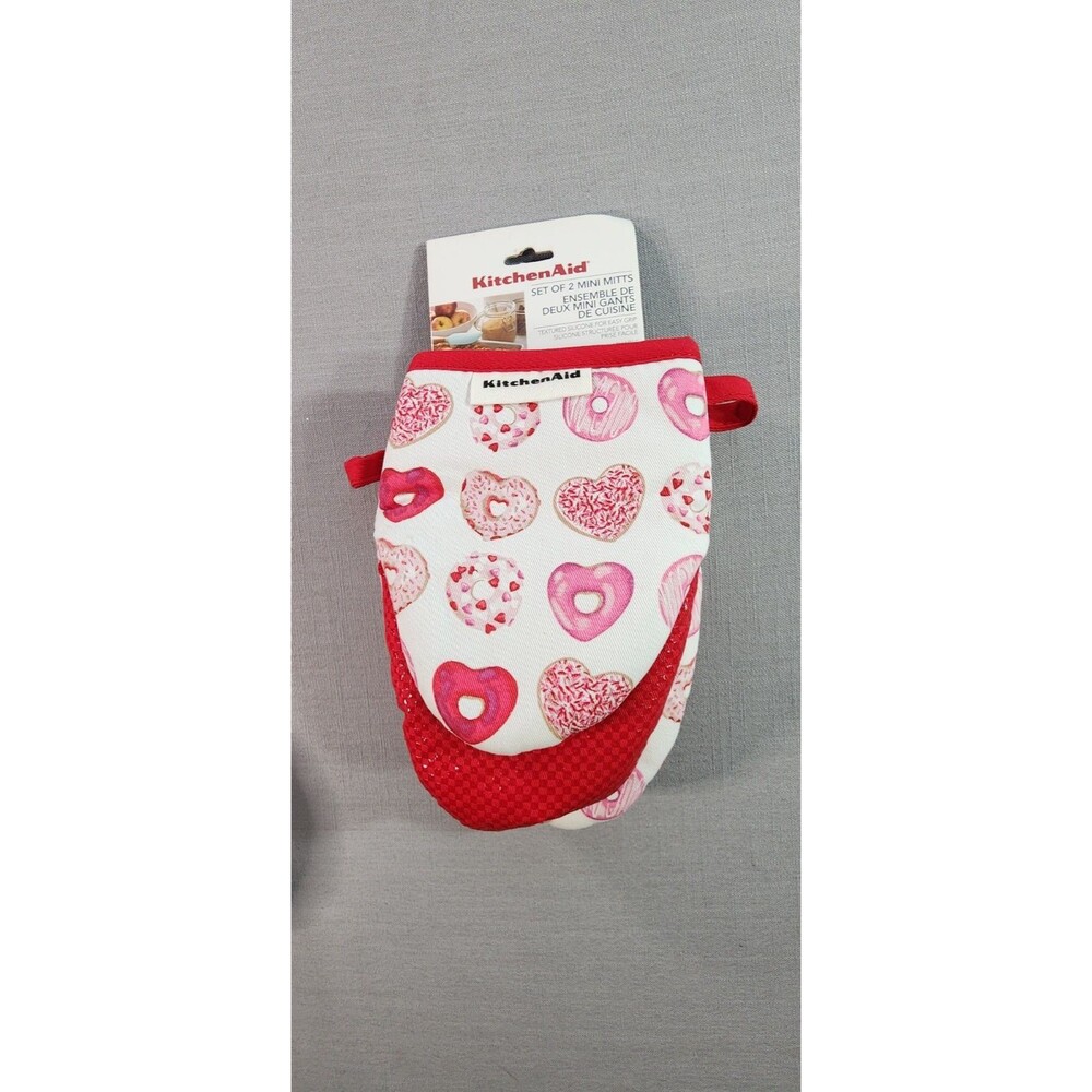 KitchenAid Mini Oven Mitts Set of 2 Heart Print Heat Resistant NEW